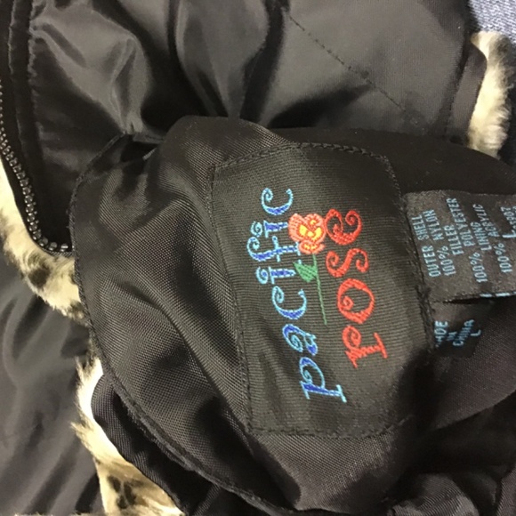 Pacific rose reversible vest animal prints /Black on the reversible side SZ LG - Picture 4 of 4